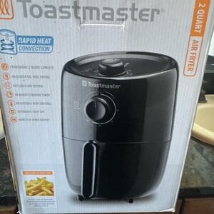 Toastmaster Black Air Fryer with Basket